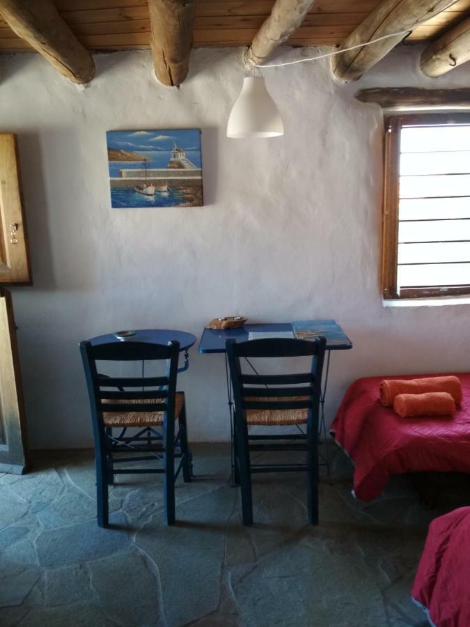 Cyclades Olive Museum'S Guest House Pitrofos ภายนอก รูปภาพ