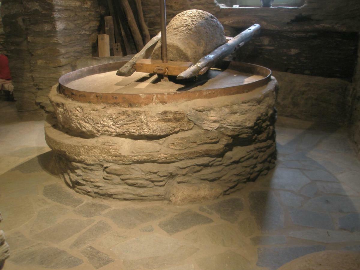 Cyclades Olive Museum'S Guest House Pitrofos ภายนอก รูปภาพ