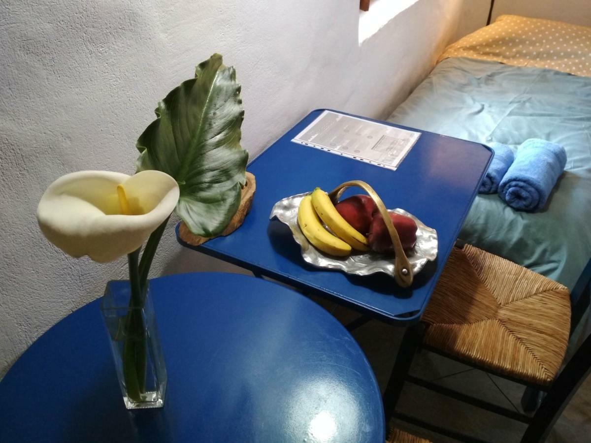 Cyclades Olive Museum'S Guest House Pitrofos ภายนอก รูปภาพ
