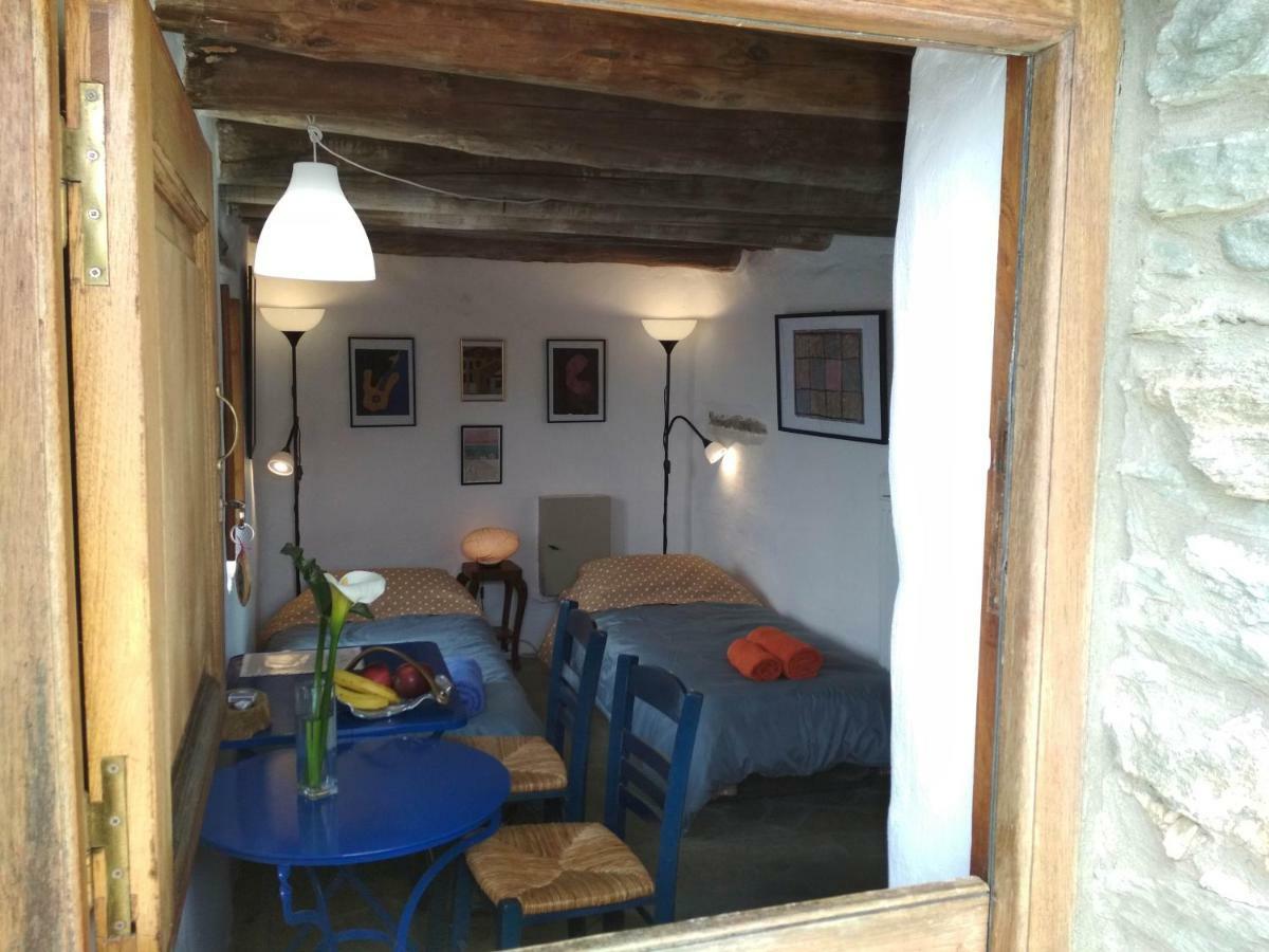 Cyclades Olive Museum'S Guest House Pitrofos ภายนอก รูปภาพ